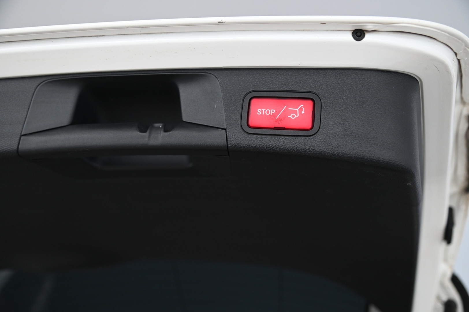 MERCEDES-BENZ C 2016