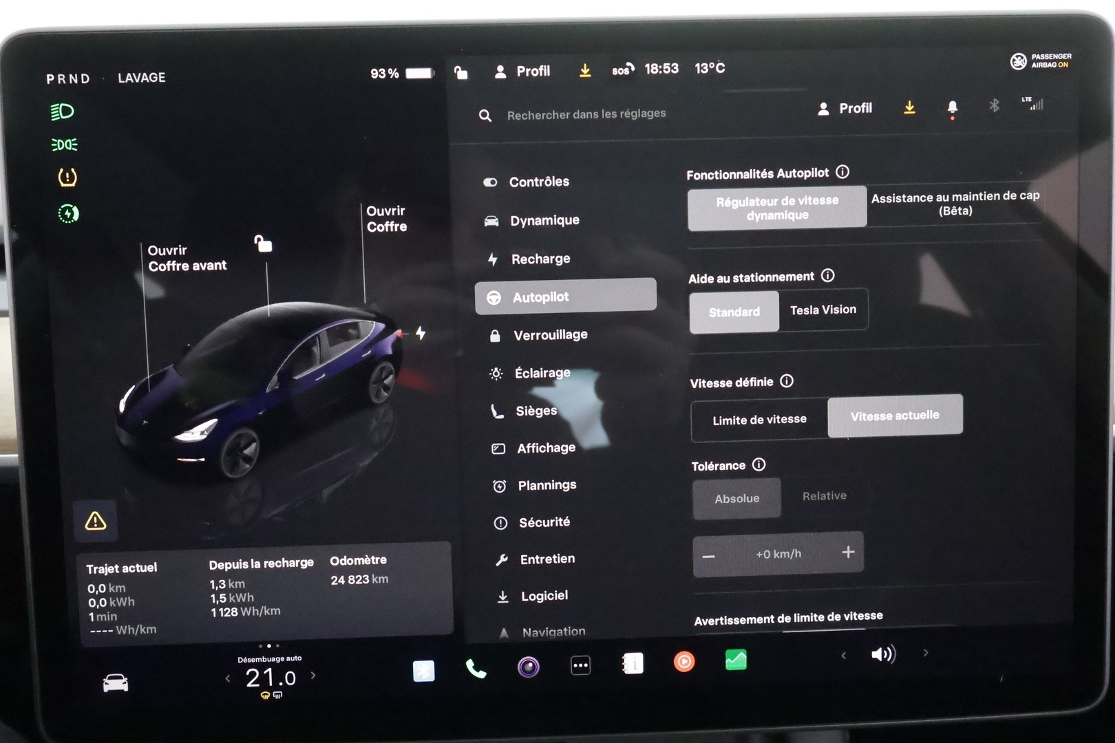 TESLA MODEL 3 2022
