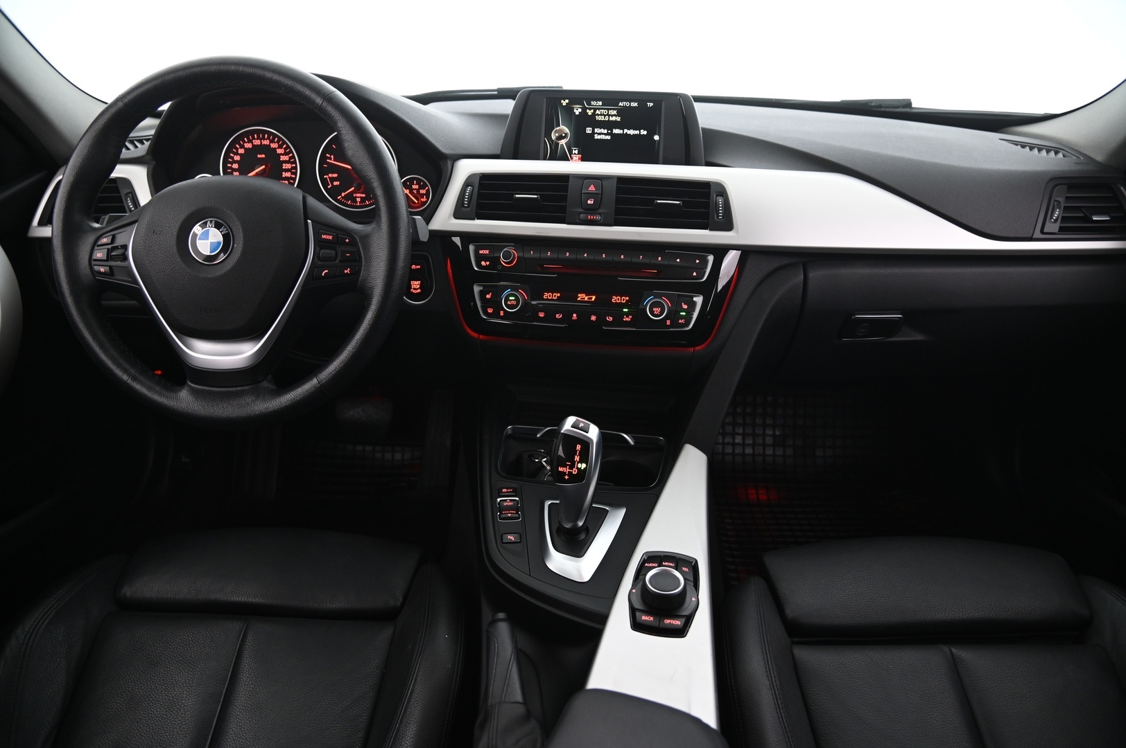 BMW 320 2017