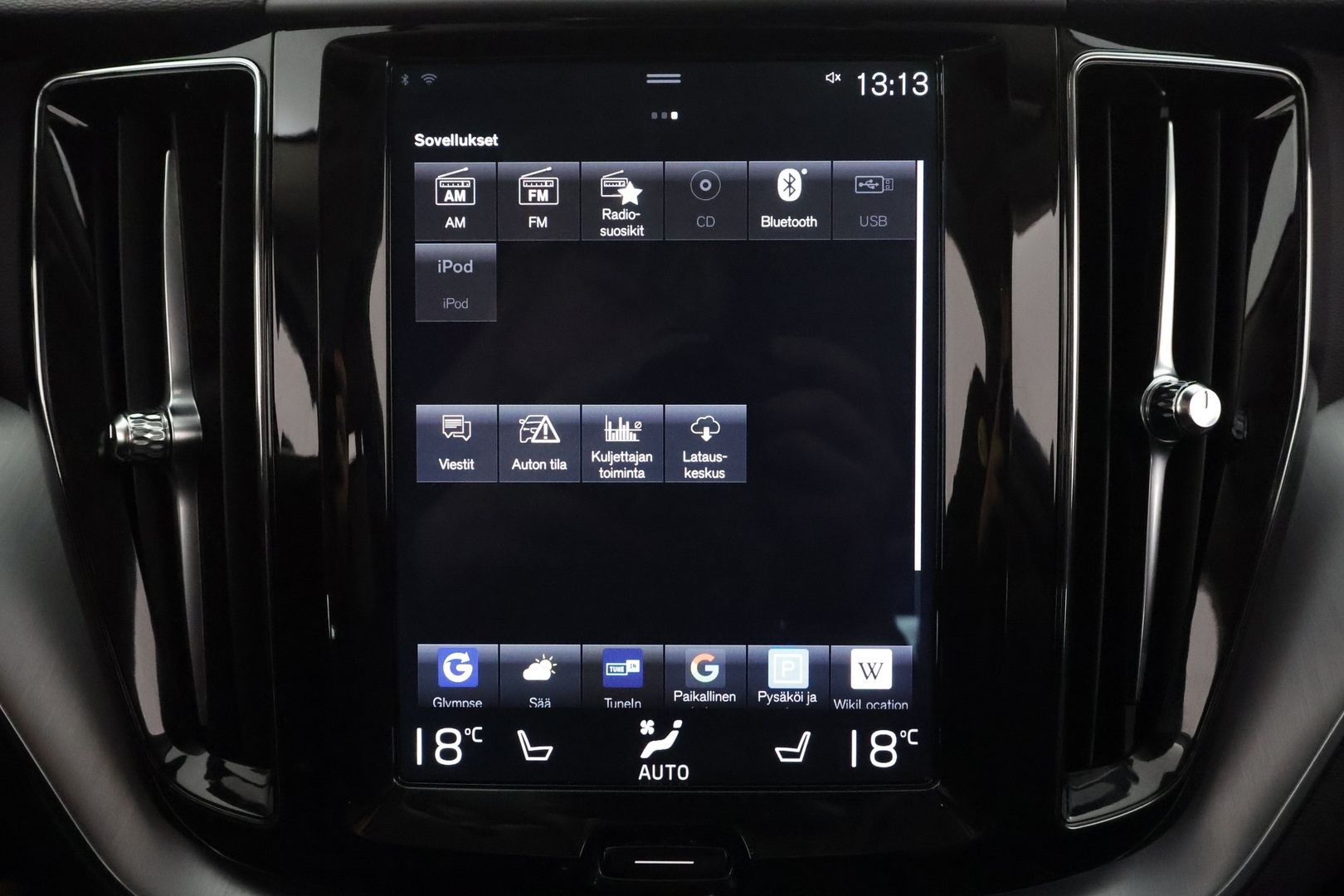 VOLVO XC60 2018