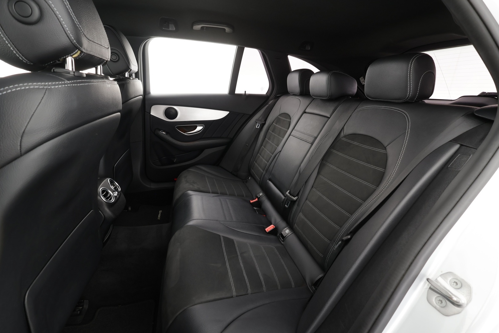 MERCEDES-BENZ C 2019