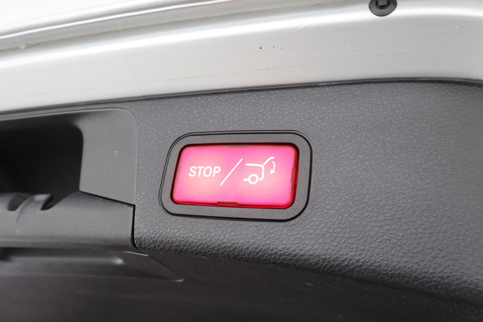 MERCEDES-BENZ C 2019