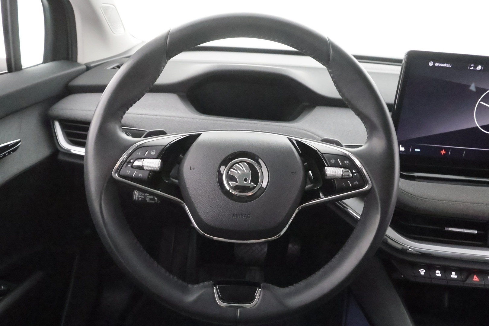 SKODA ENYAQ 2023