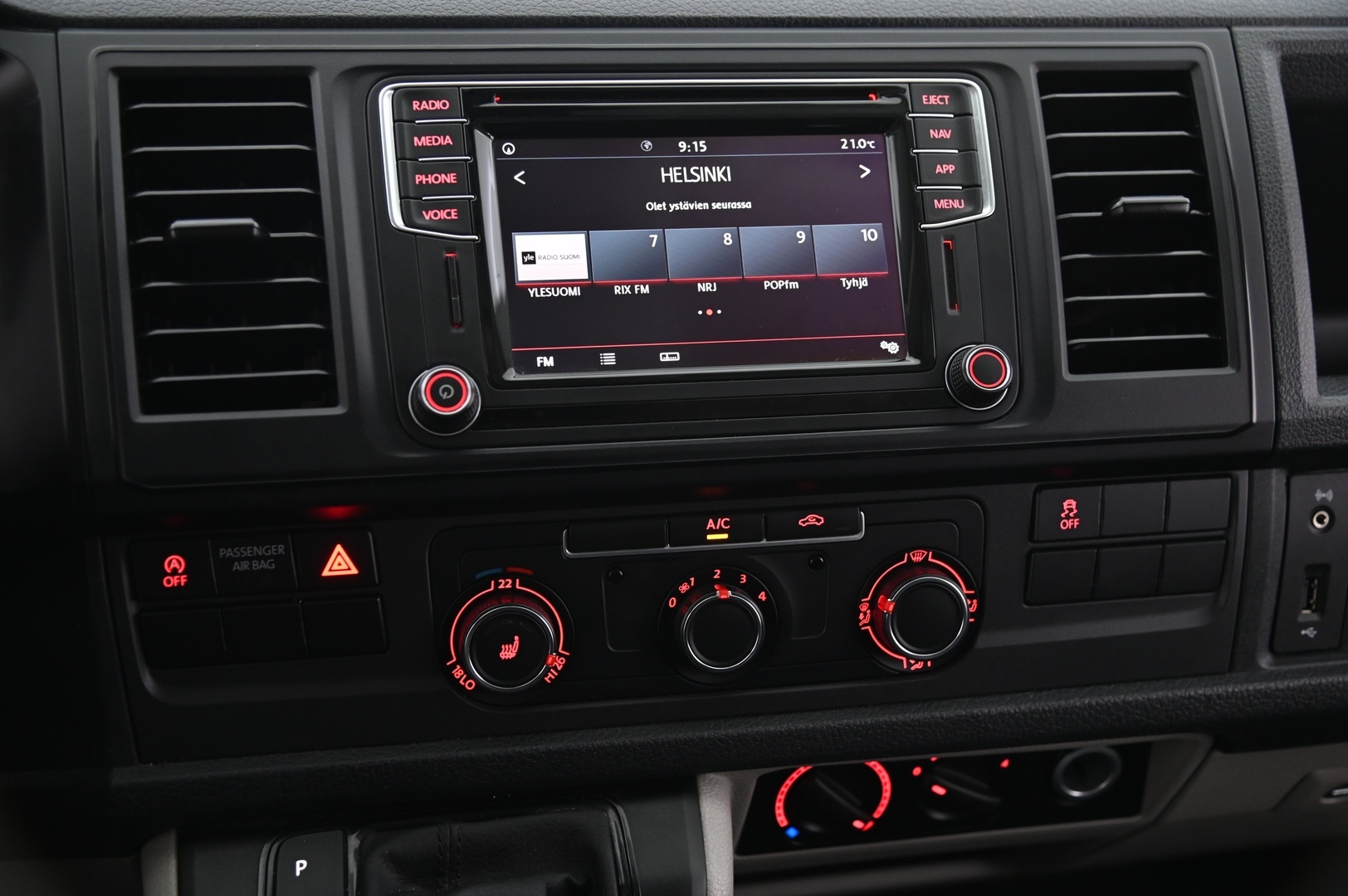 VOLKSWAGEN Transporter 2018