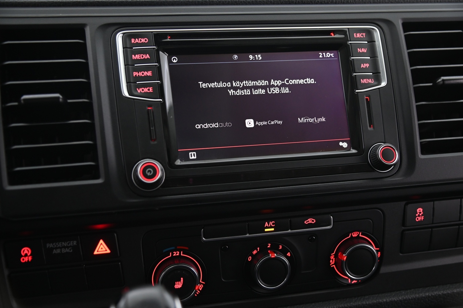 VOLKSWAGEN Transporter 2018