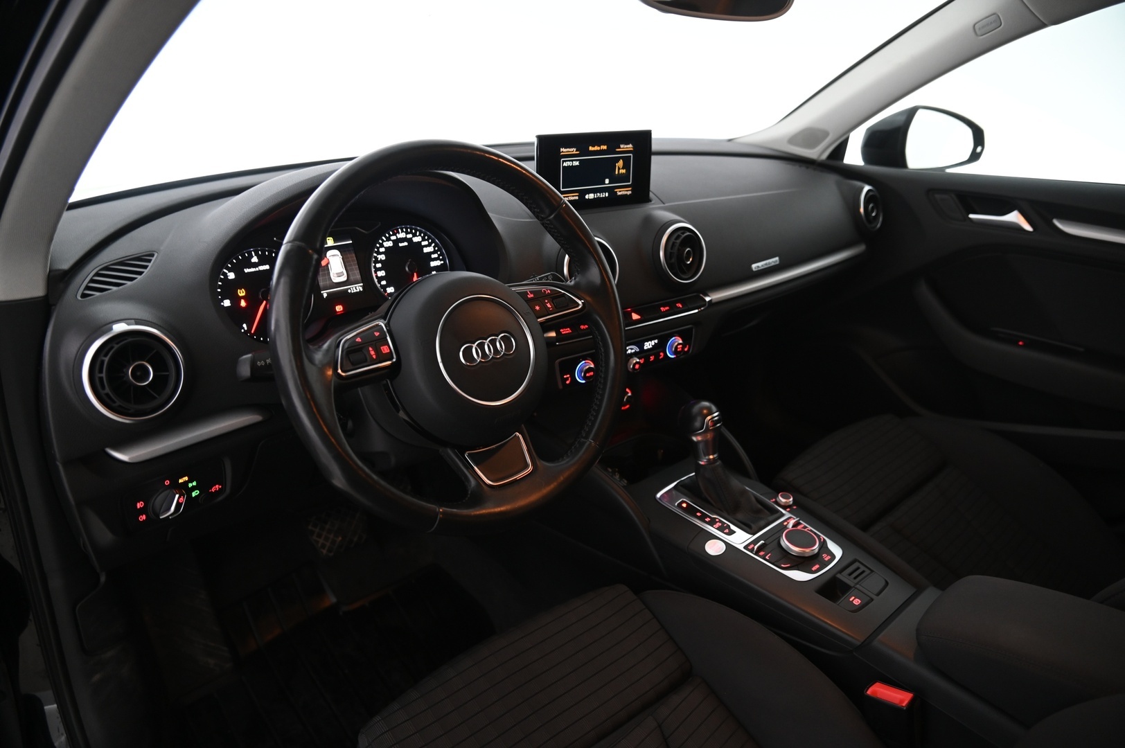 AUDI A3 2015