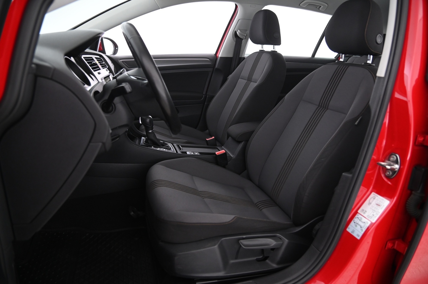 VOLKSWAGEN Golf 2017