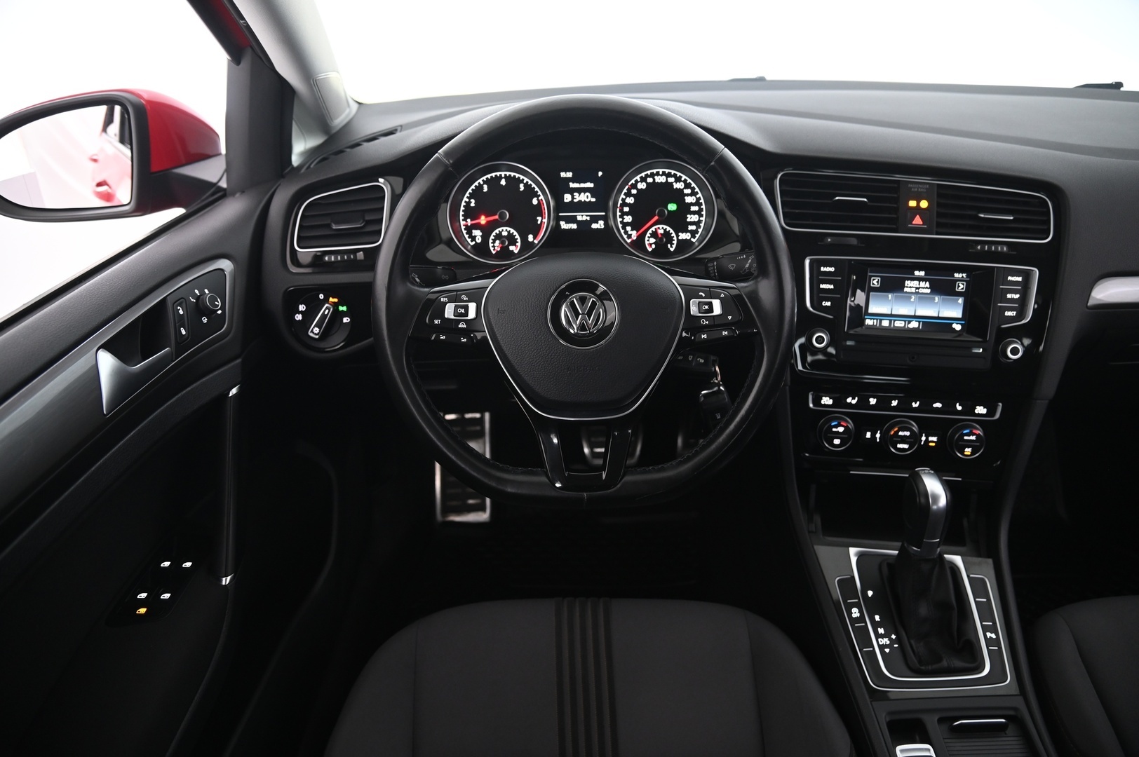 VOLKSWAGEN Golf 2017