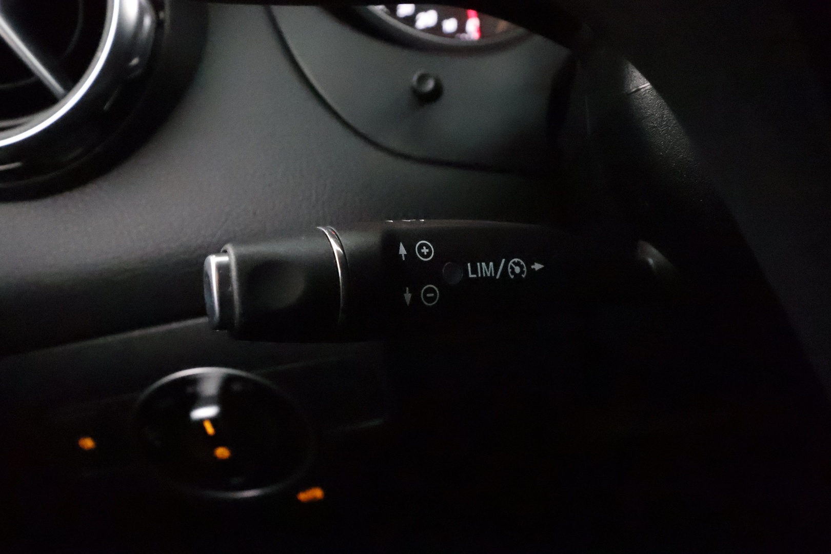 MERCEDES-BENZ GLA 2017