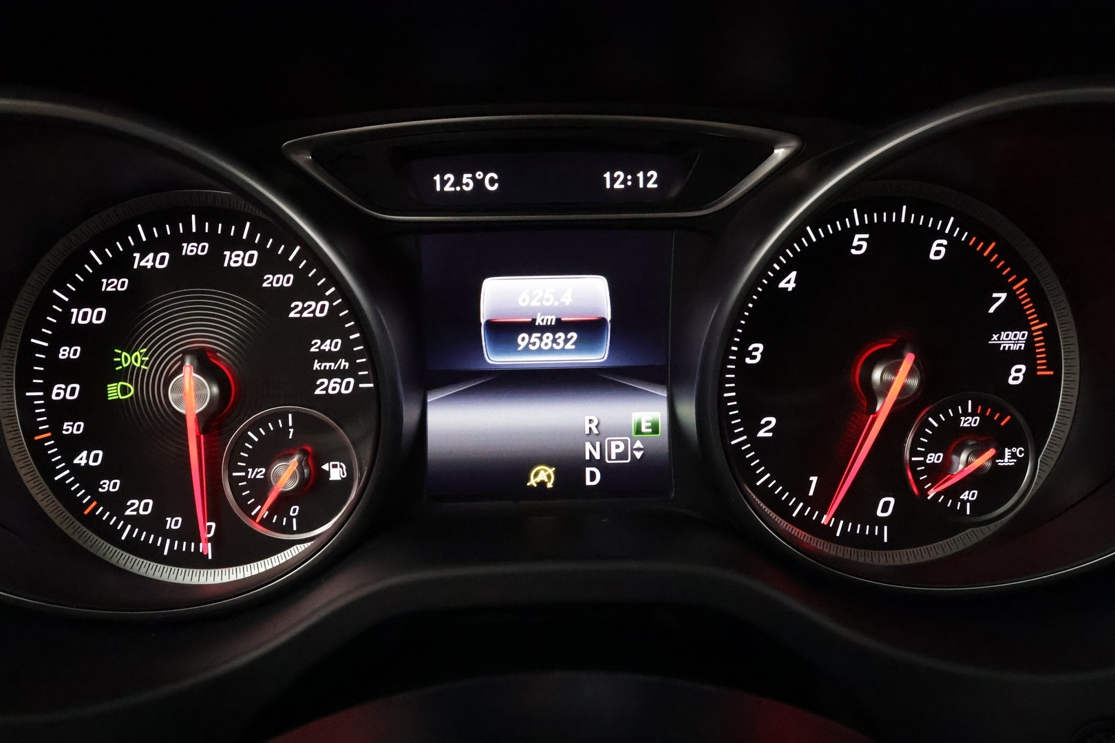 MERCEDES-BENZ GLA 2017