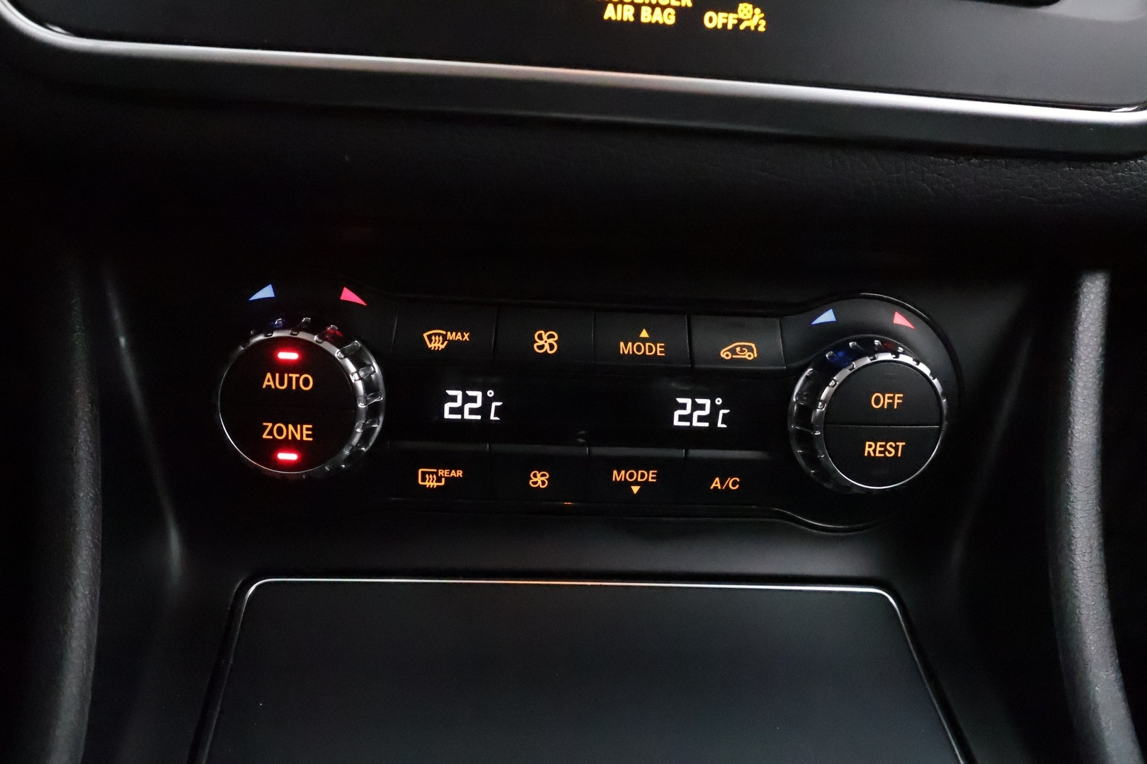 MERCEDES-BENZ GLA 2017