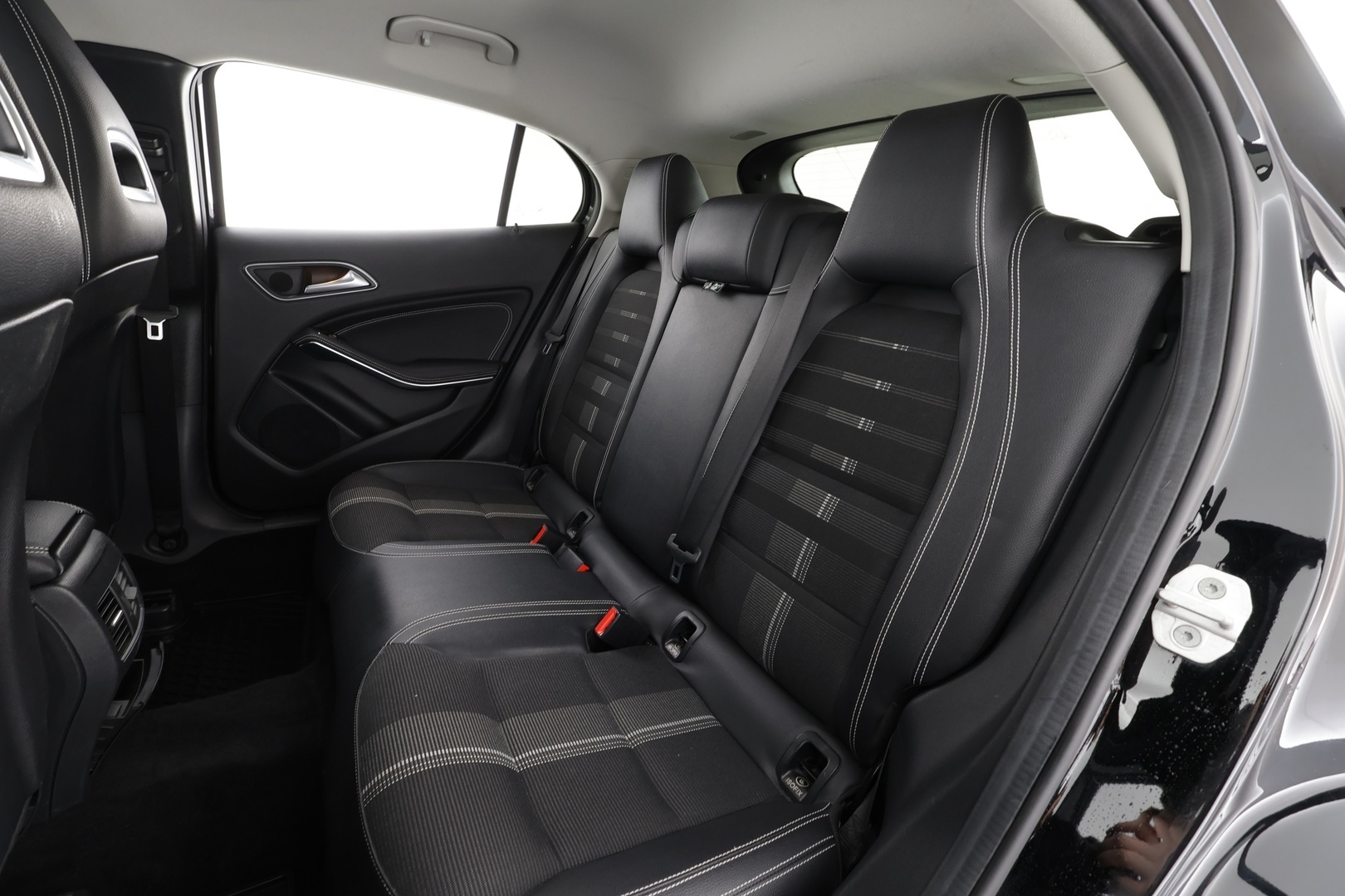 MERCEDES-BENZ GLA 2017