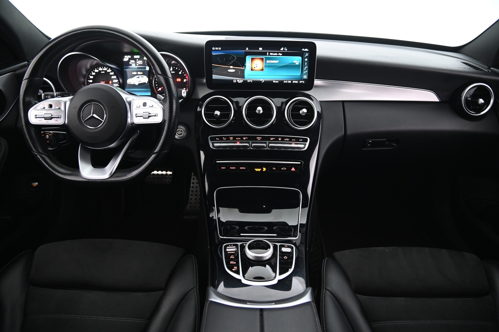 MERCEDES-BENZ C 2020