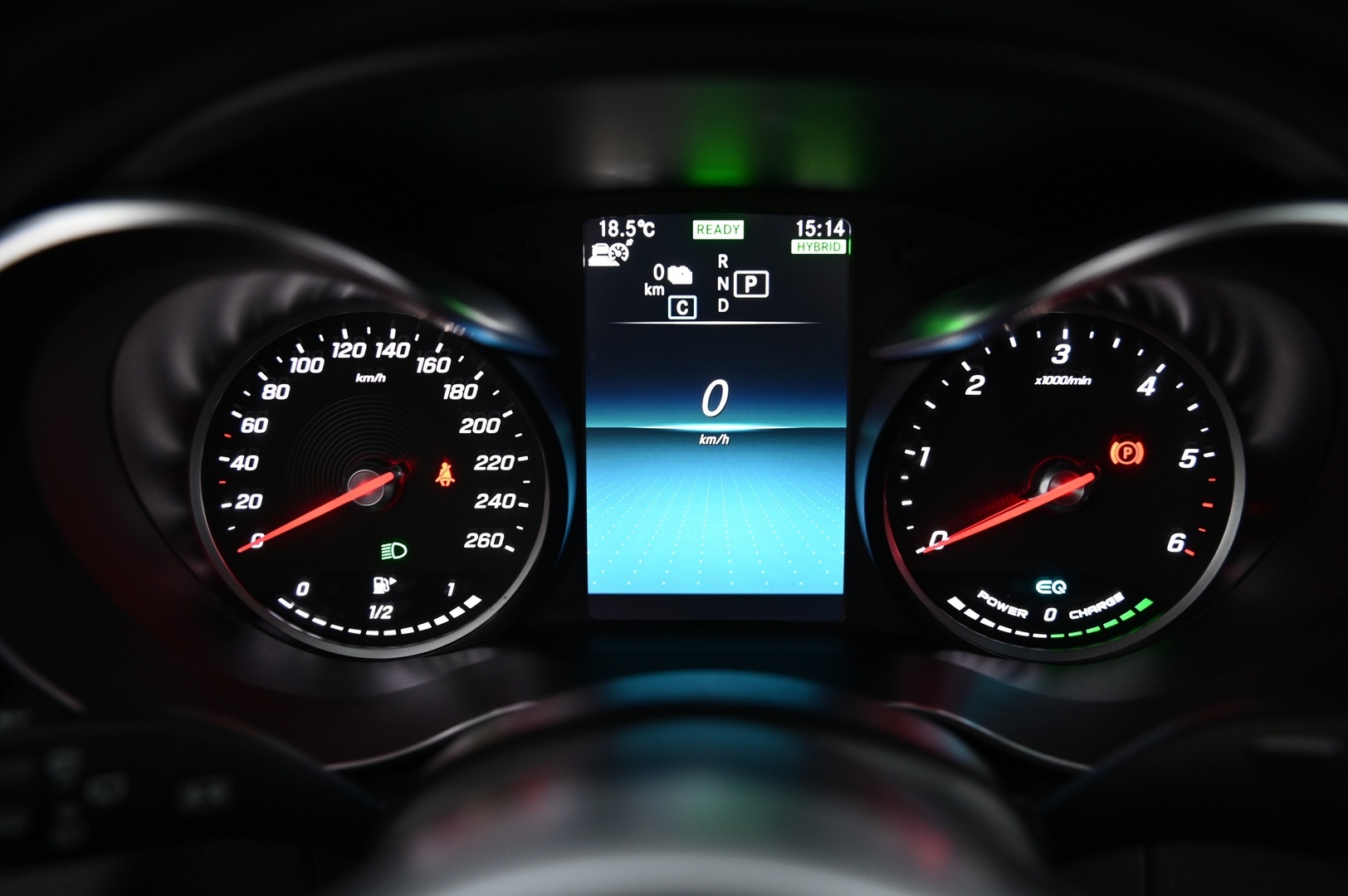 MERCEDES-BENZ C 2020