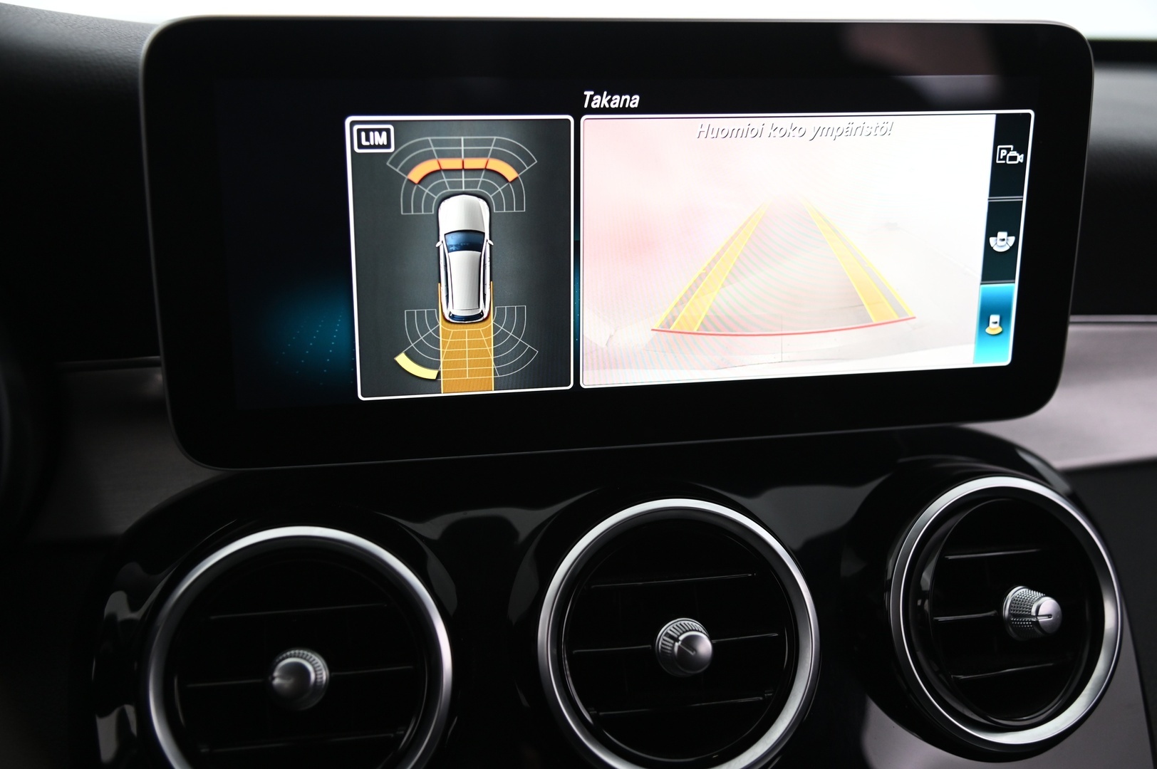 MERCEDES-BENZ C 2020