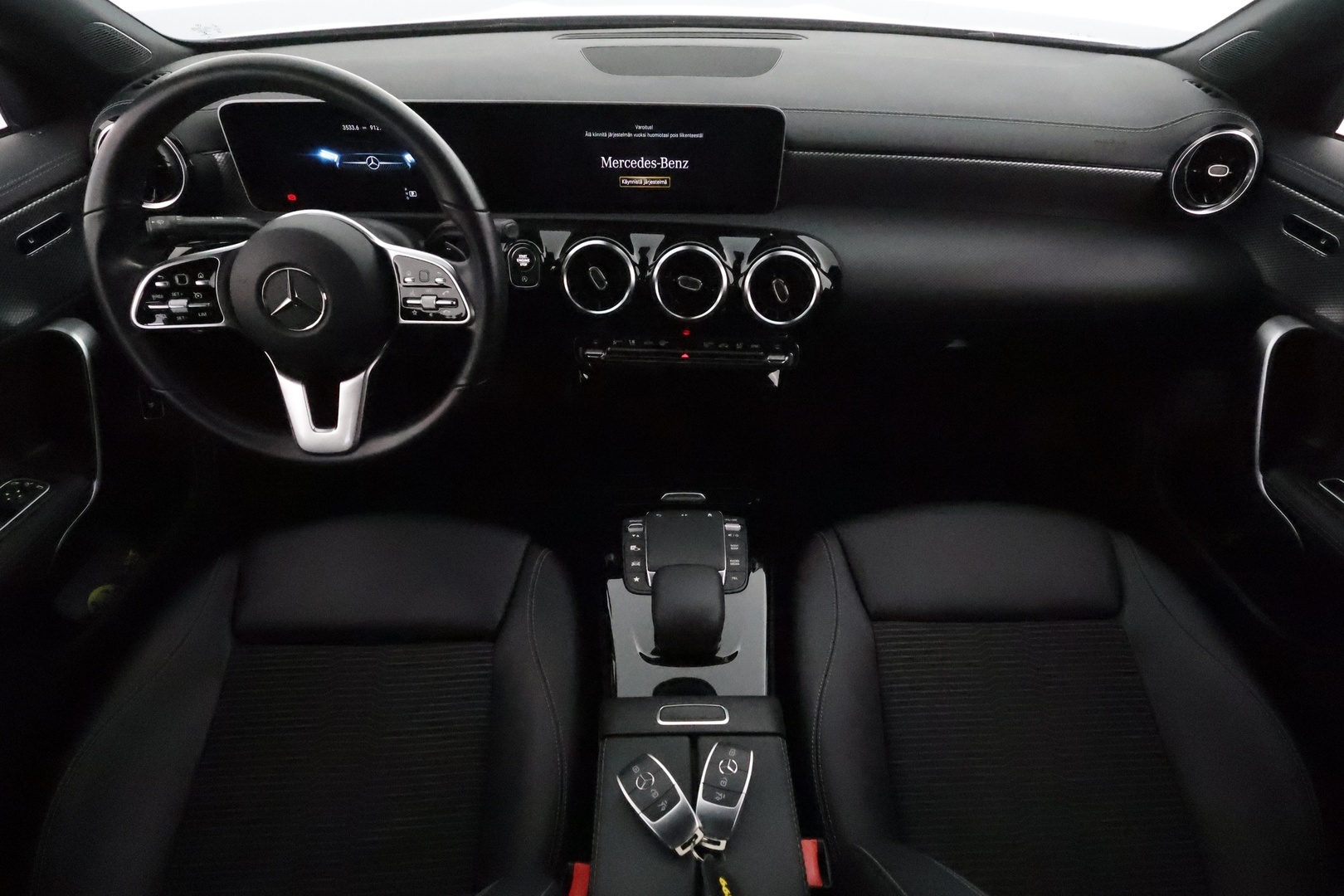 MERCEDES-BENZ CLA 2020