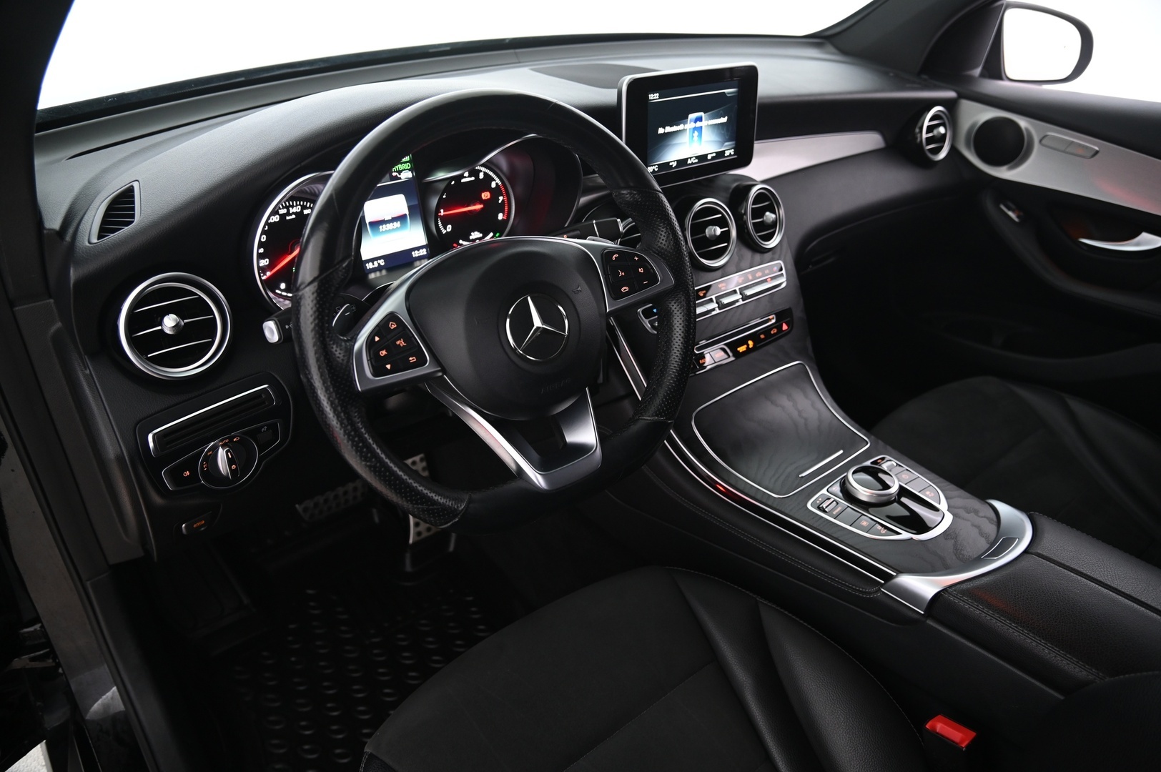 MERCEDES-BENZ GLC 2018