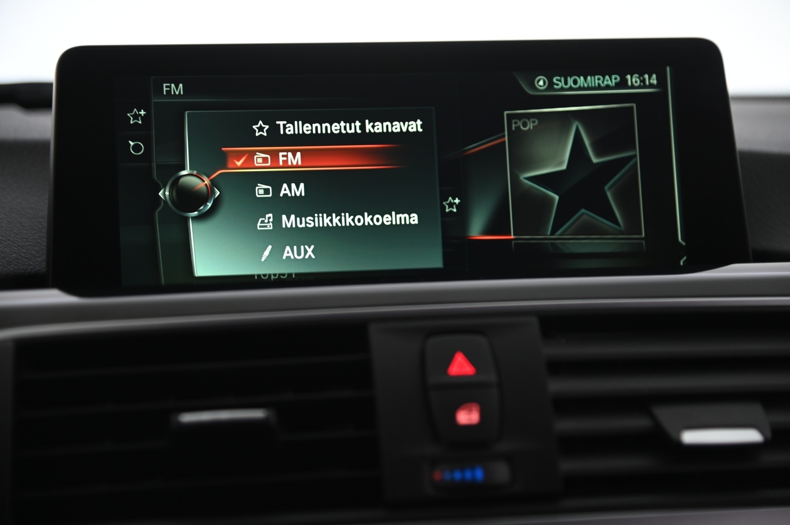BMW 330 2017