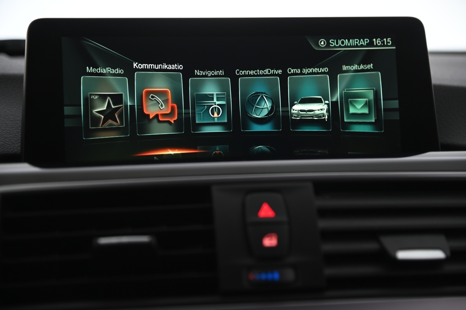 BMW 330 2017