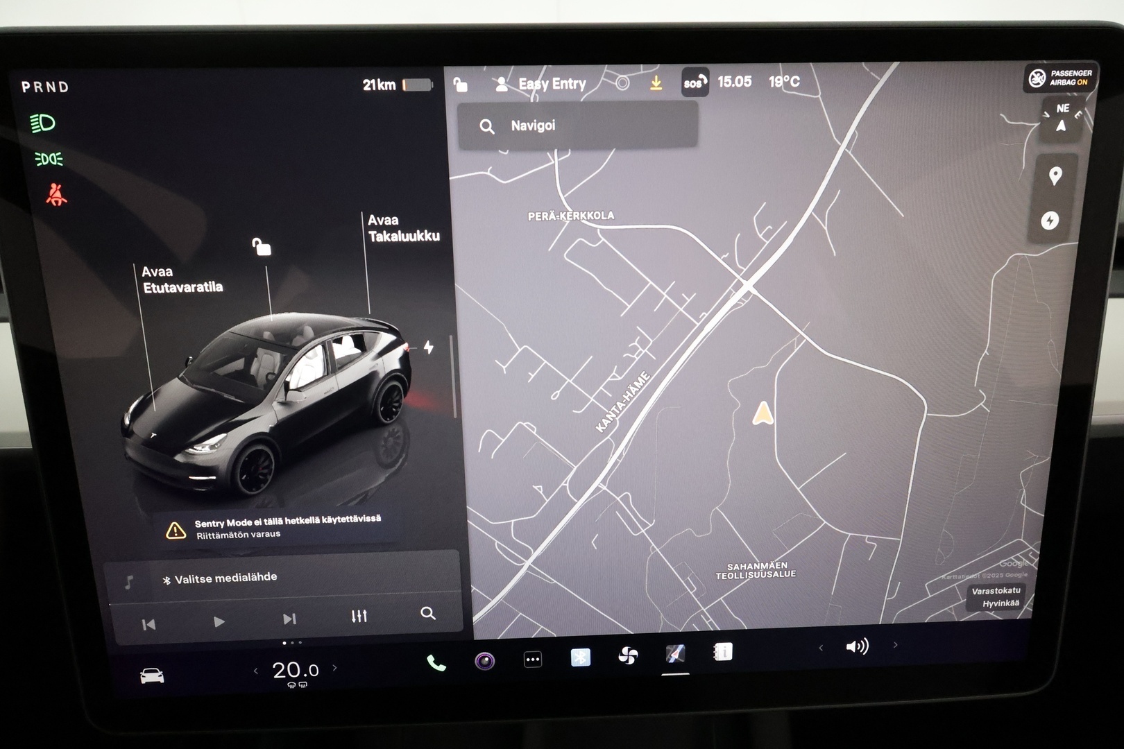 TESLA Model Y 2023