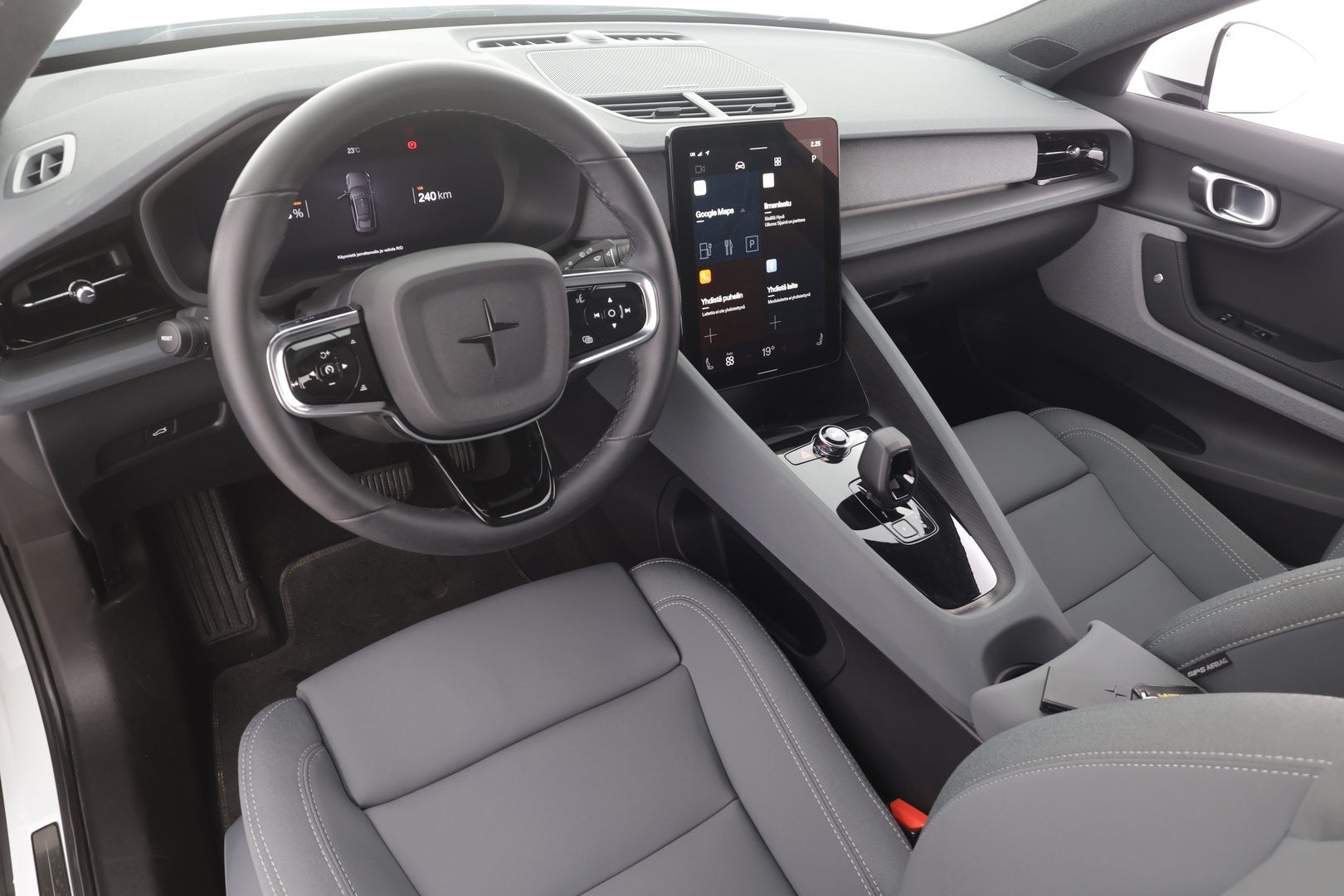 POLESTAR 2 2023