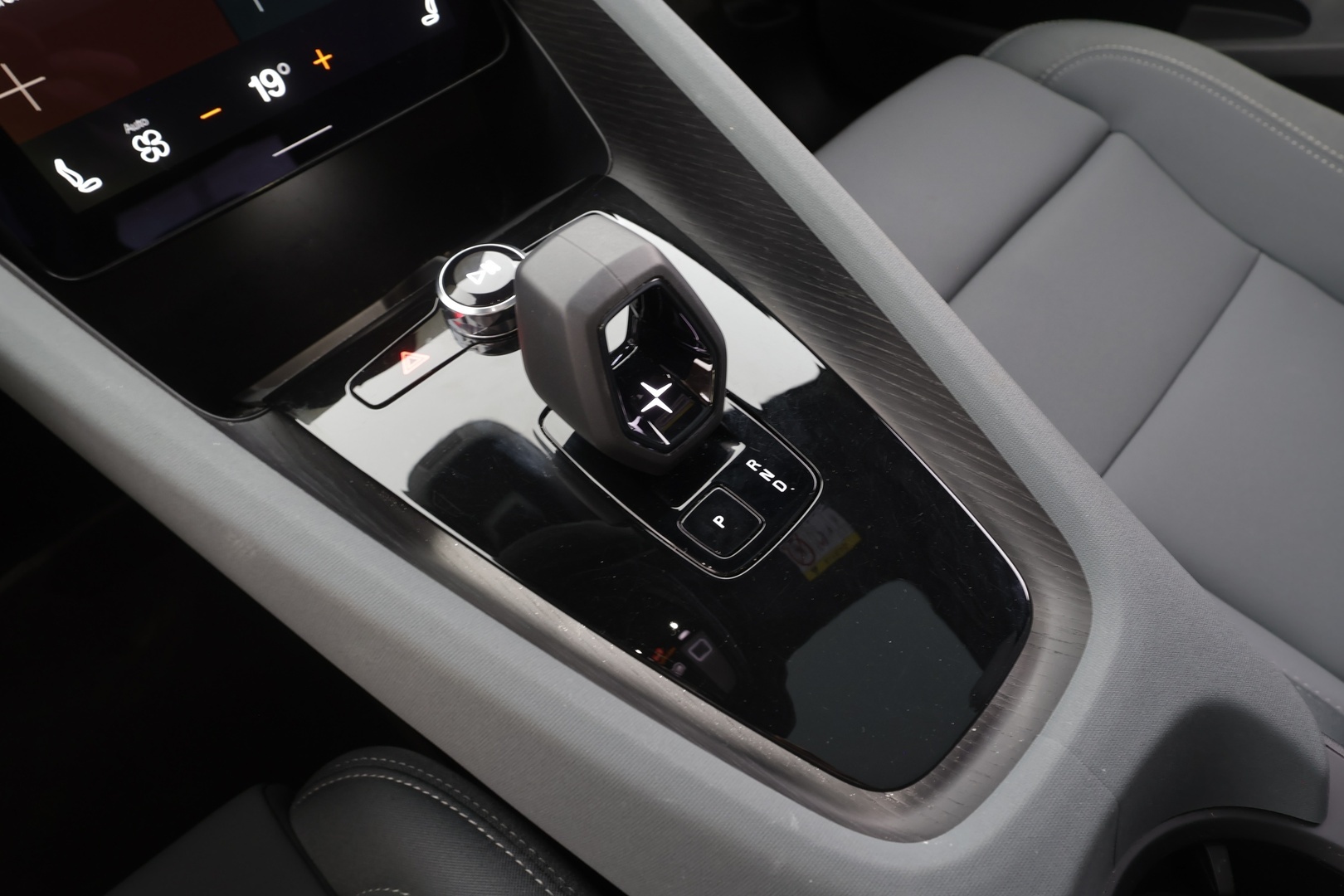 POLESTAR 2 2023