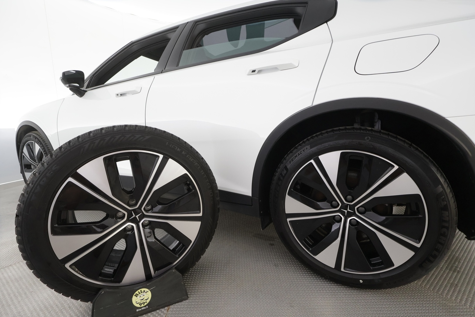 POLESTAR 2 2023