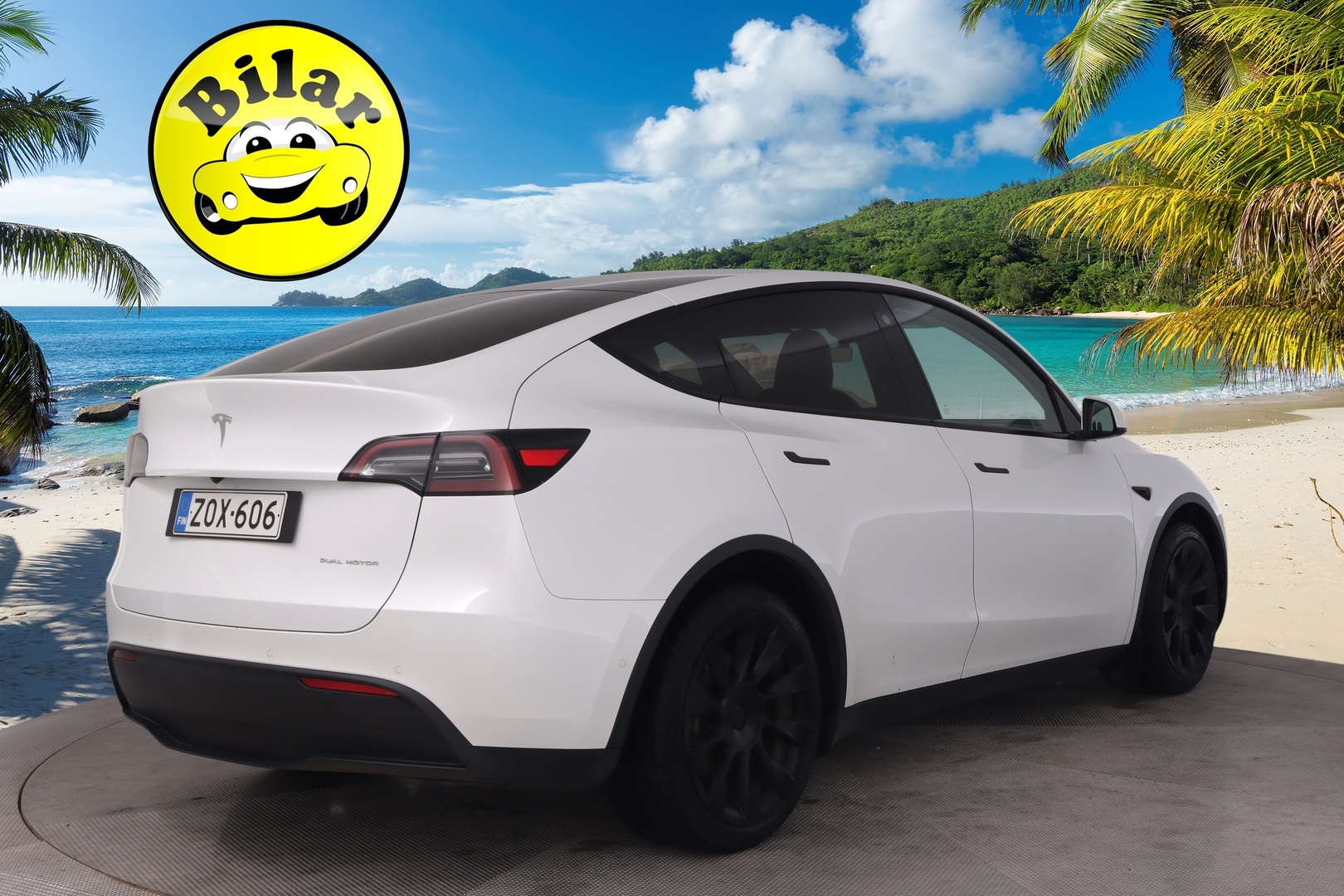 TESLA Model Y 2022