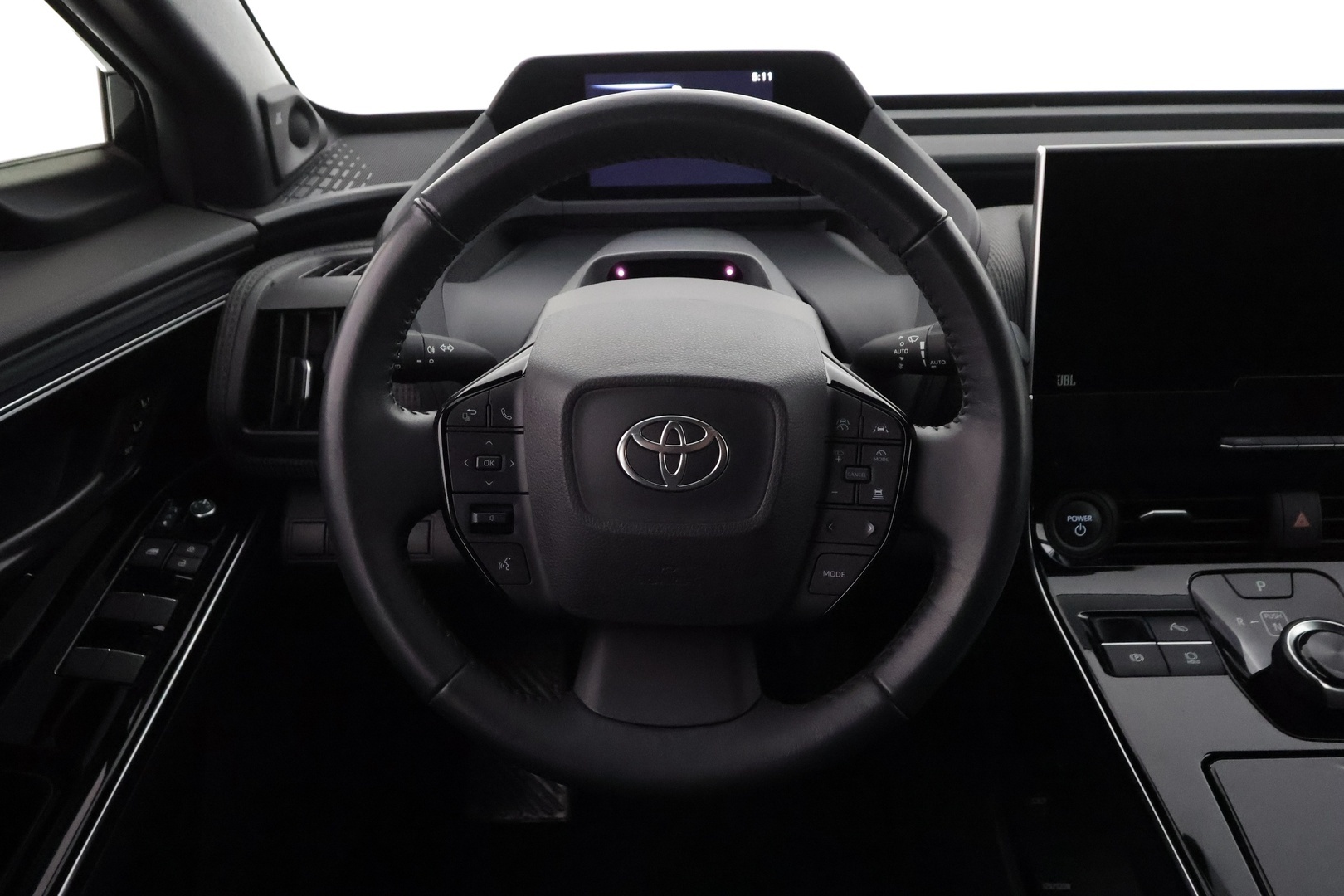 TOYOTA BZ4X 2023