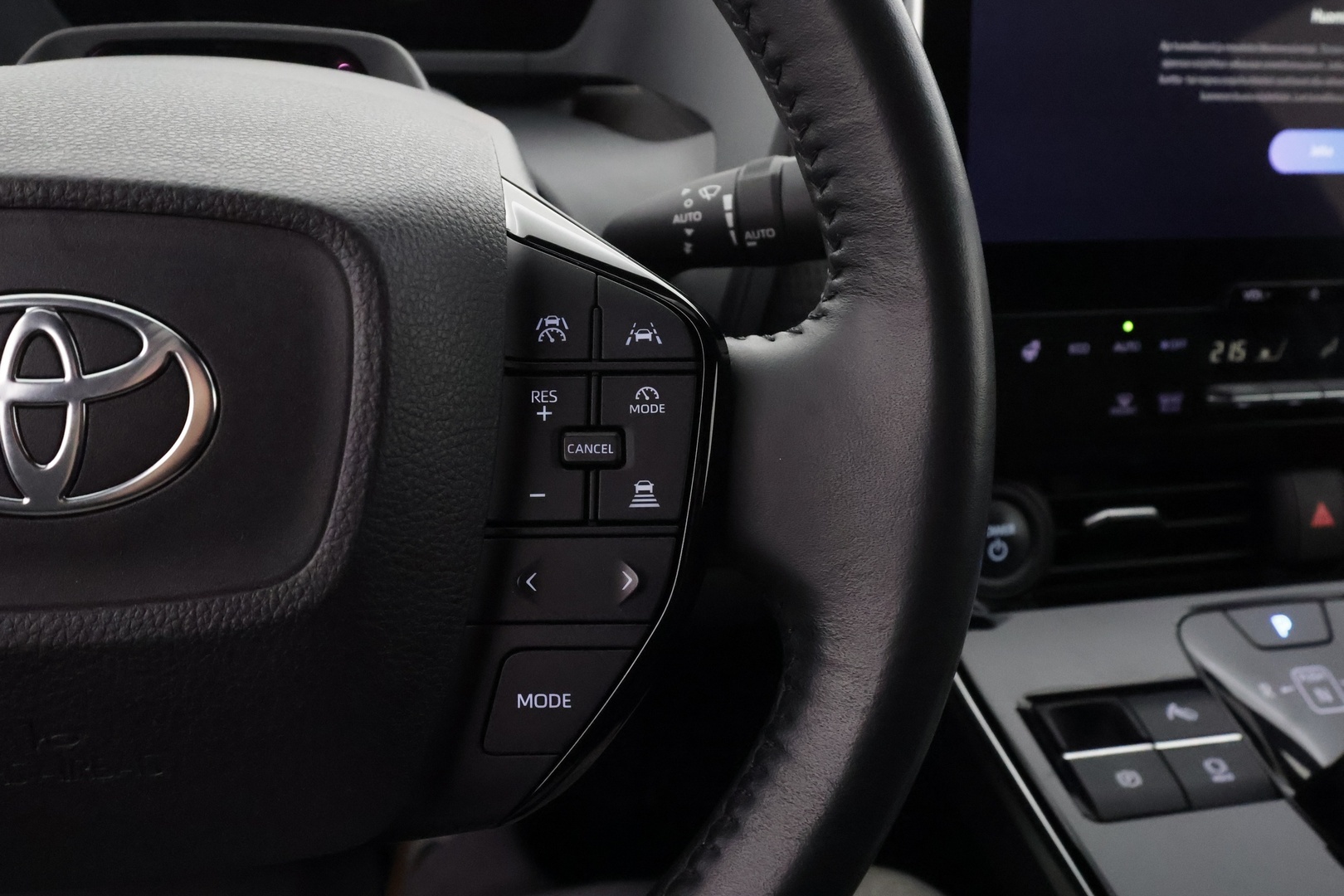 TOYOTA BZ4X 2023