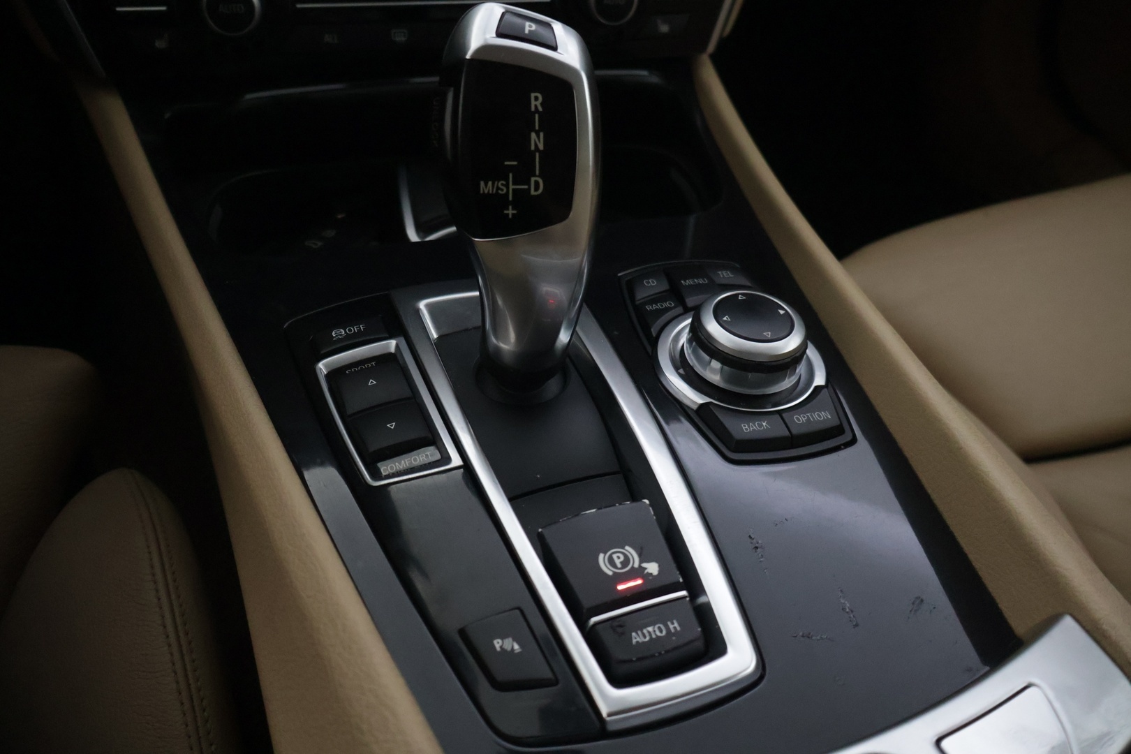 BMW 530 2011