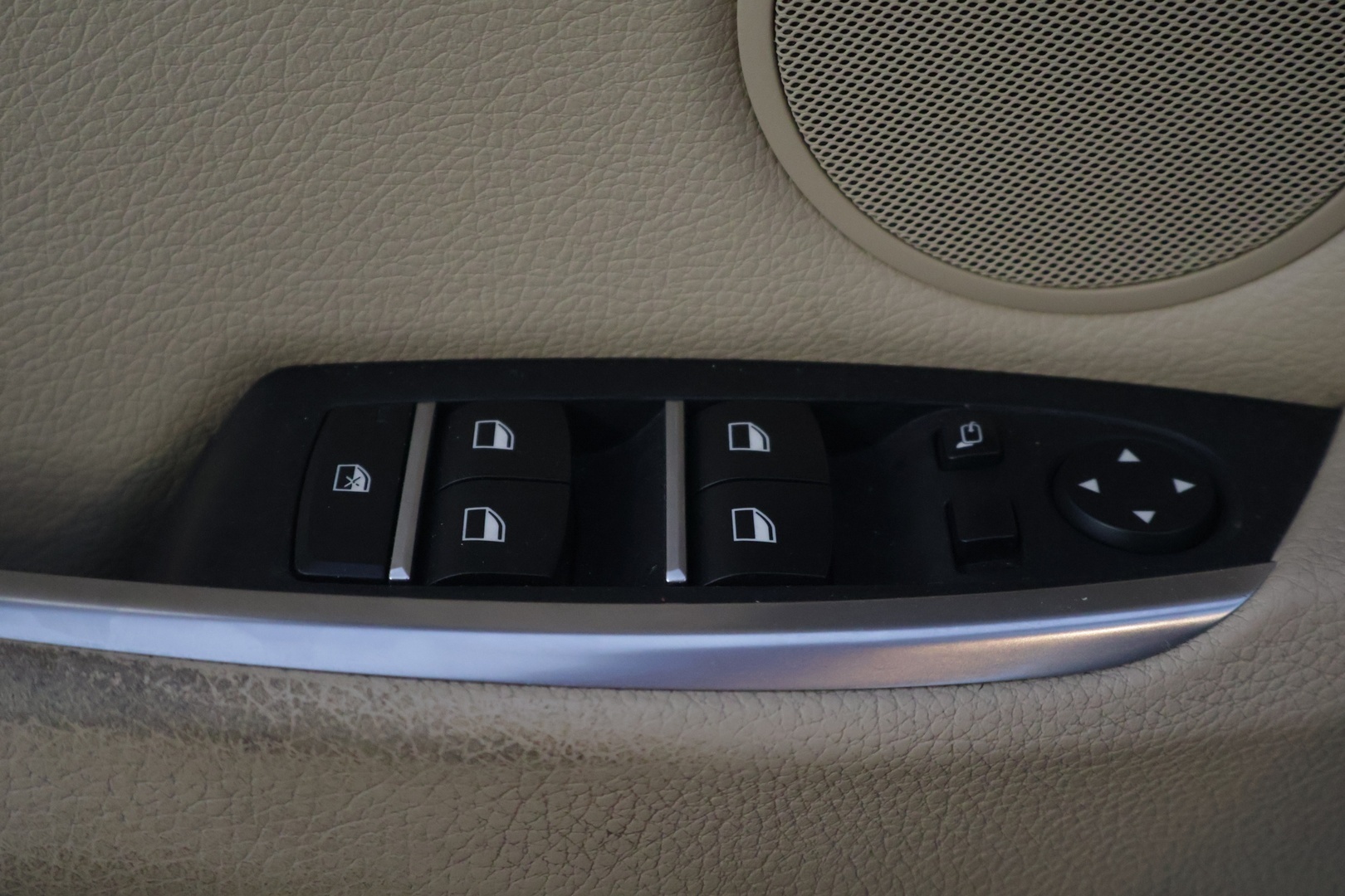 BMW 530 2011