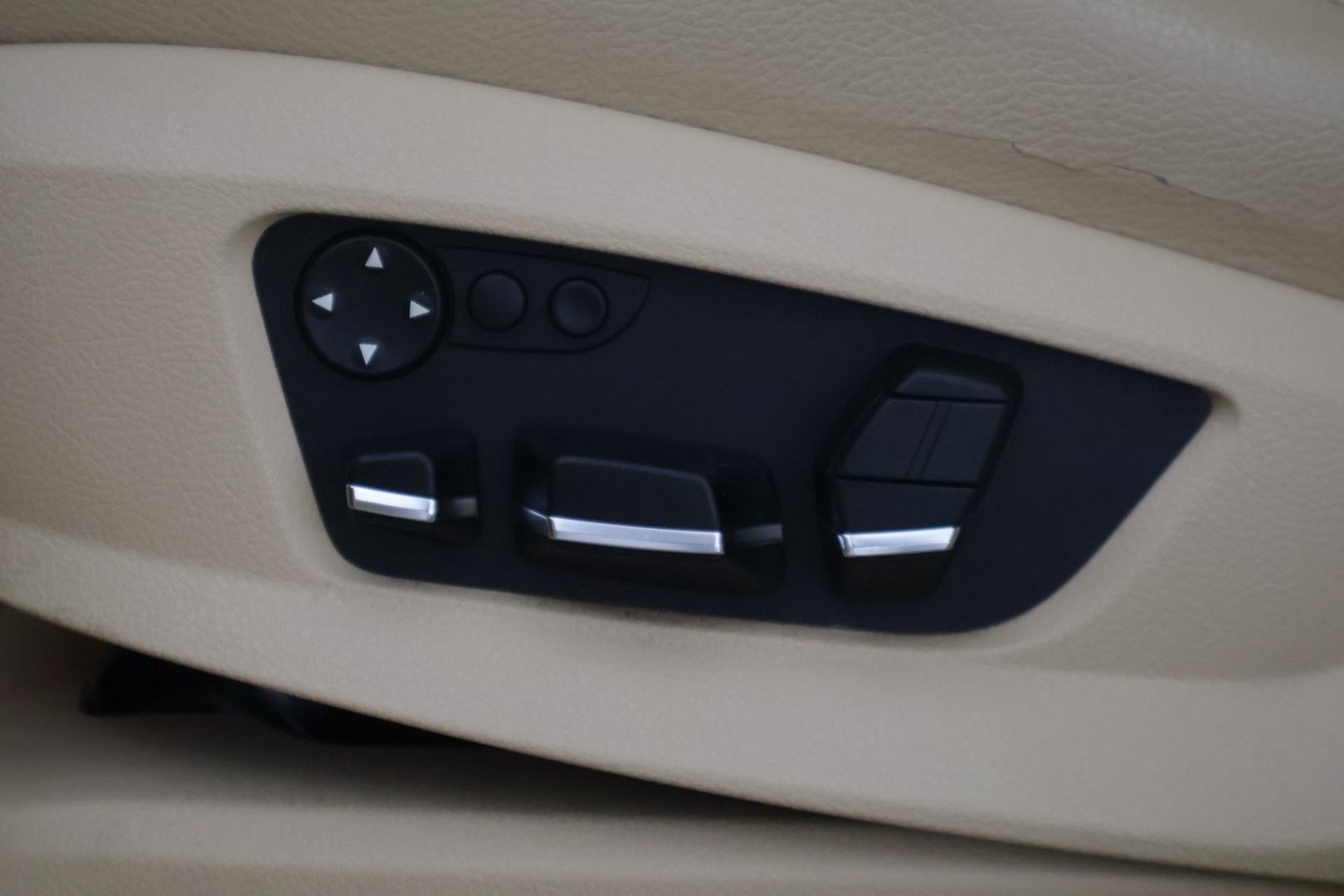 BMW 530 2011