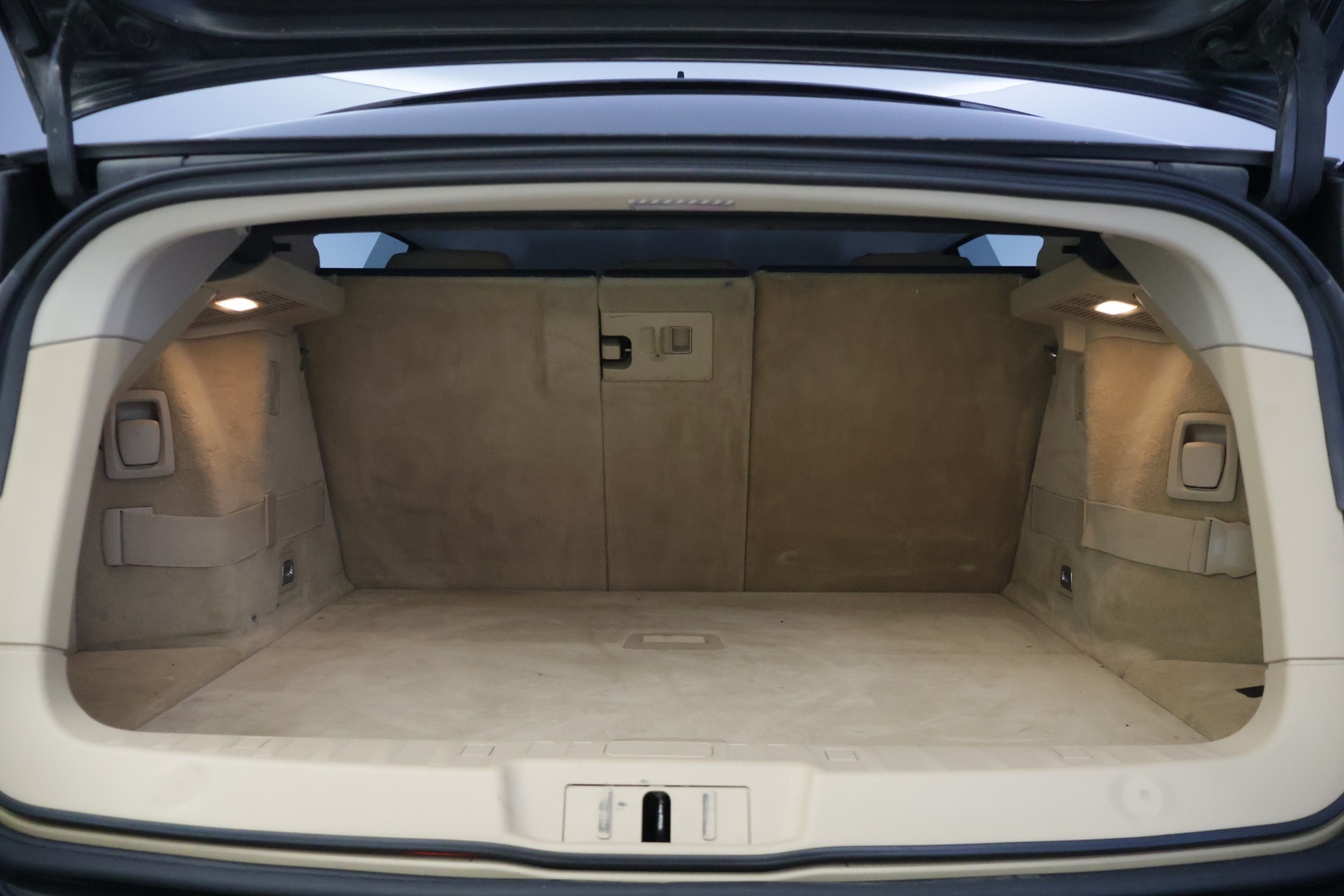 BMW 530 2011
