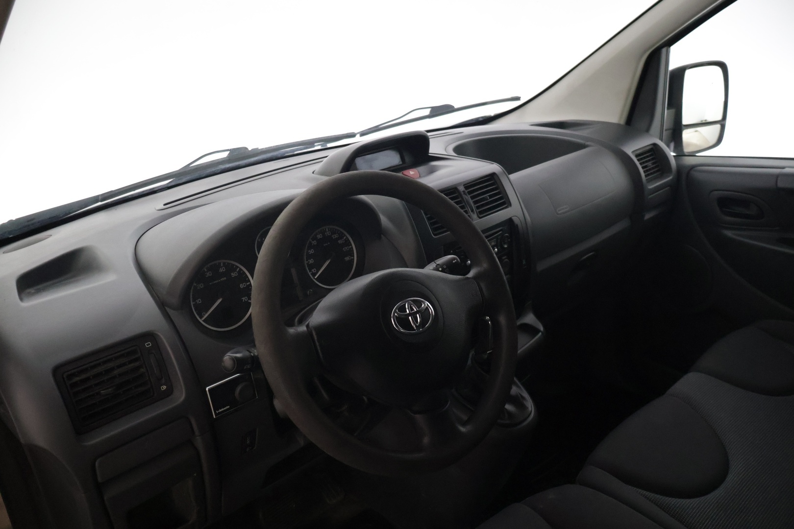TOYOTA Proace 2015