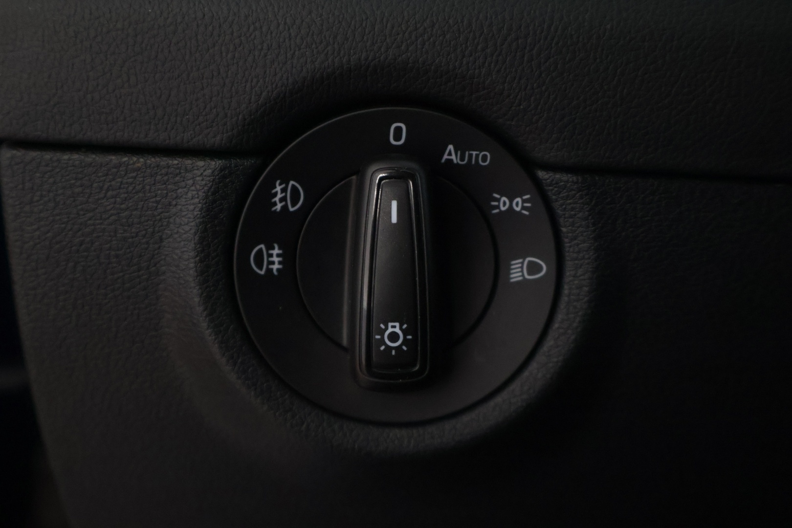 SKODA Octavia 2014