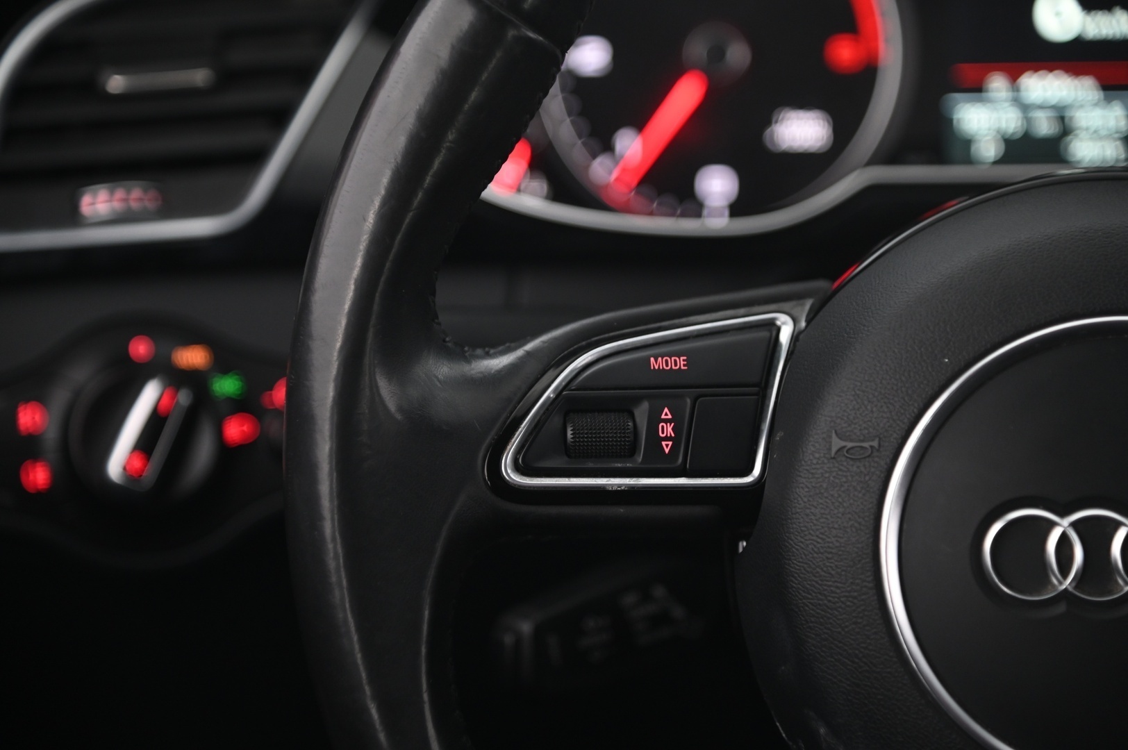 AUDI A4 allroad quattro 2015