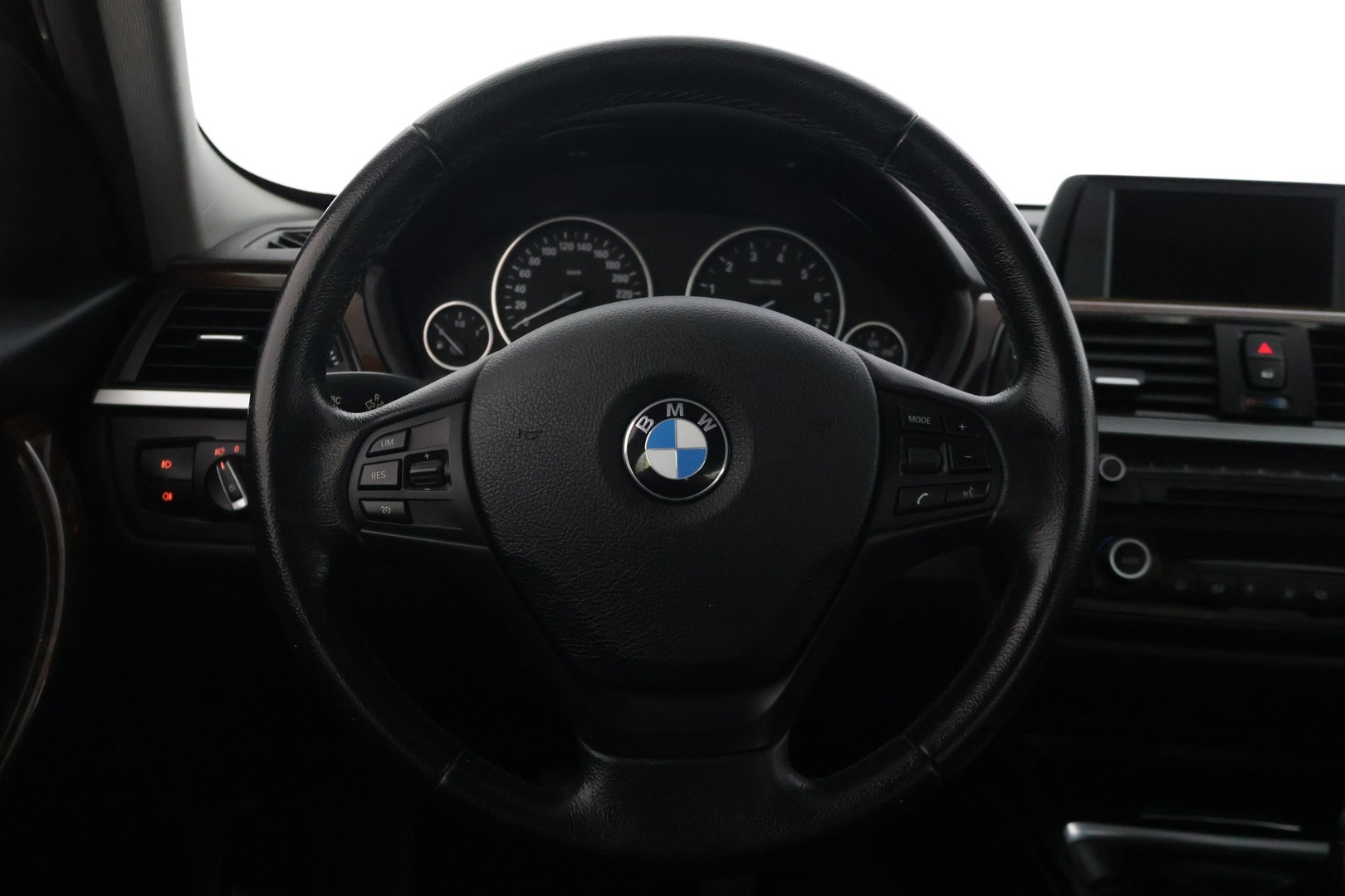 BMW 320 2015