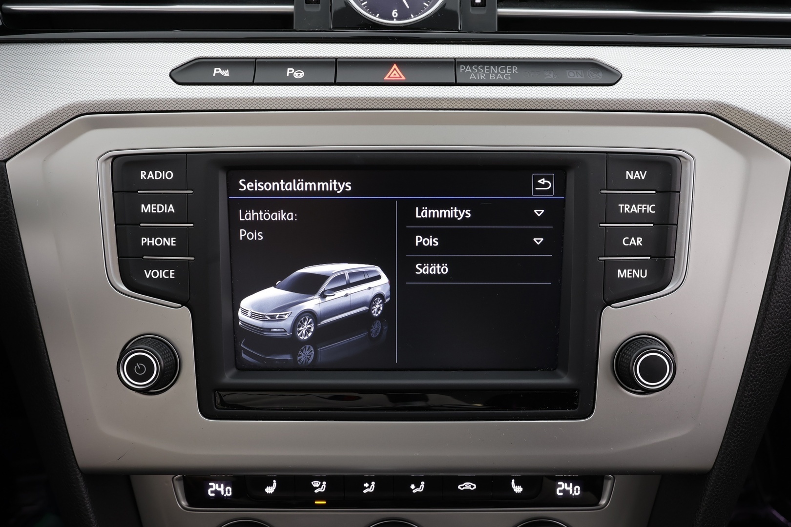 VOLKSWAGEN Passat 2017