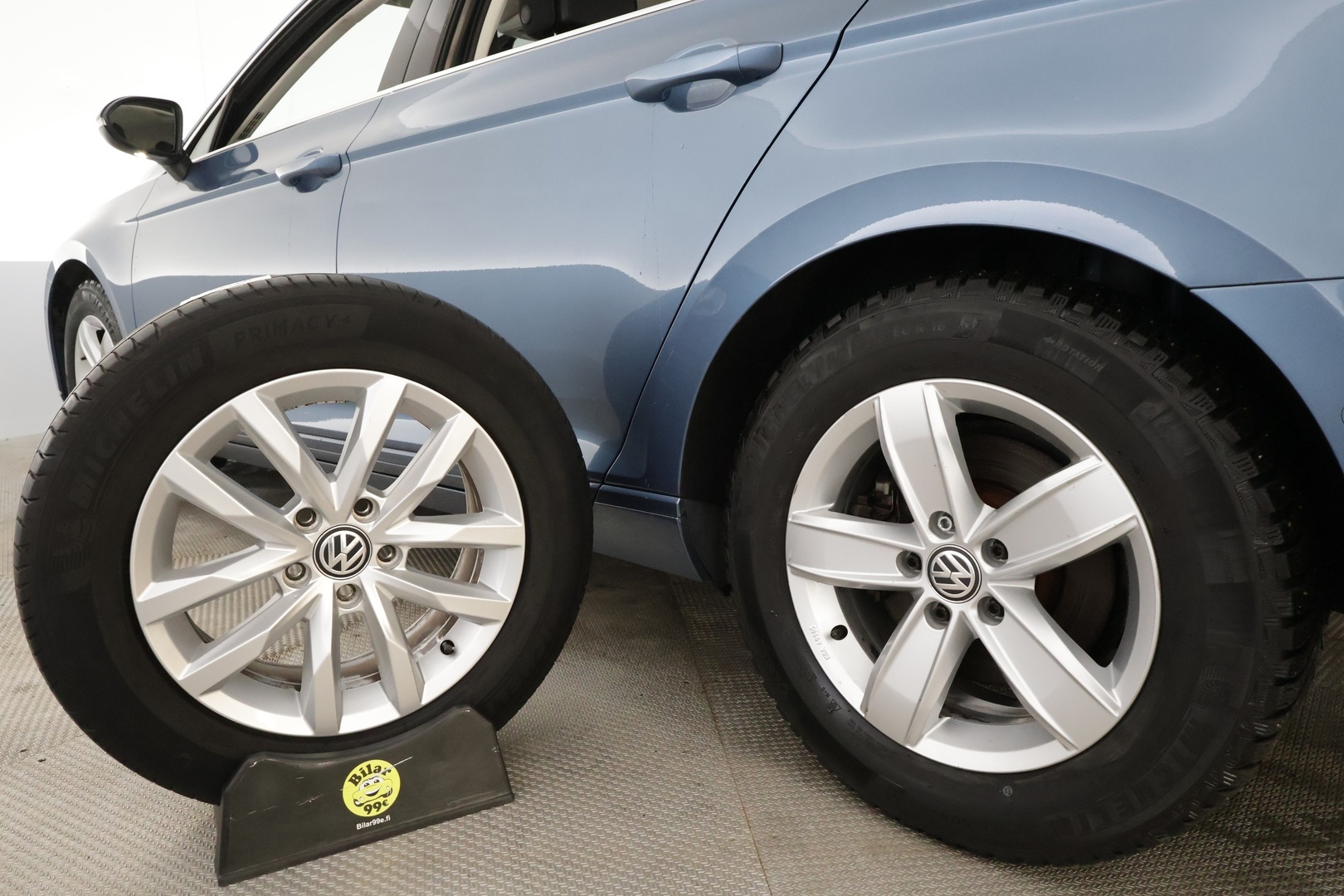 VOLKSWAGEN Passat 2017