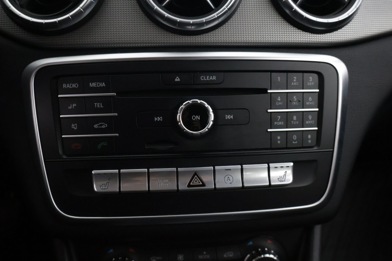 MERCEDES-BENZ CLA 2017