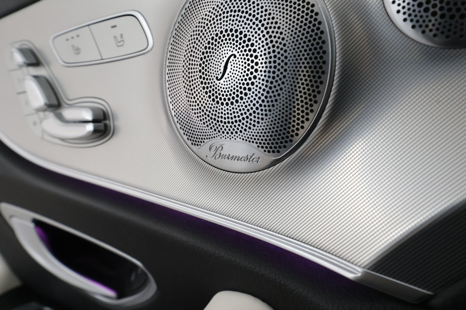 MERCEDES-BENZ E 2017