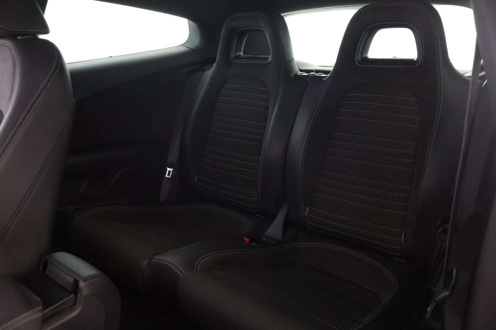 VOLKSWAGEN Scirocco 2009