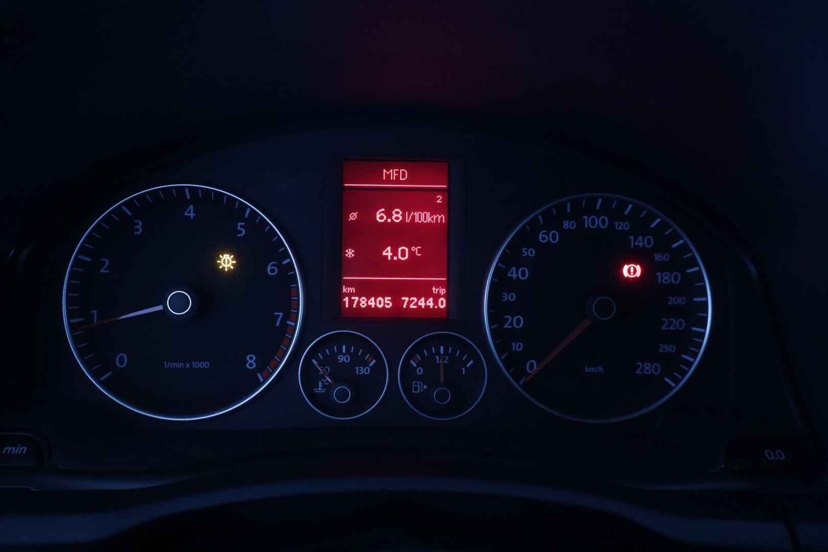 VOLKSWAGEN Scirocco 2009