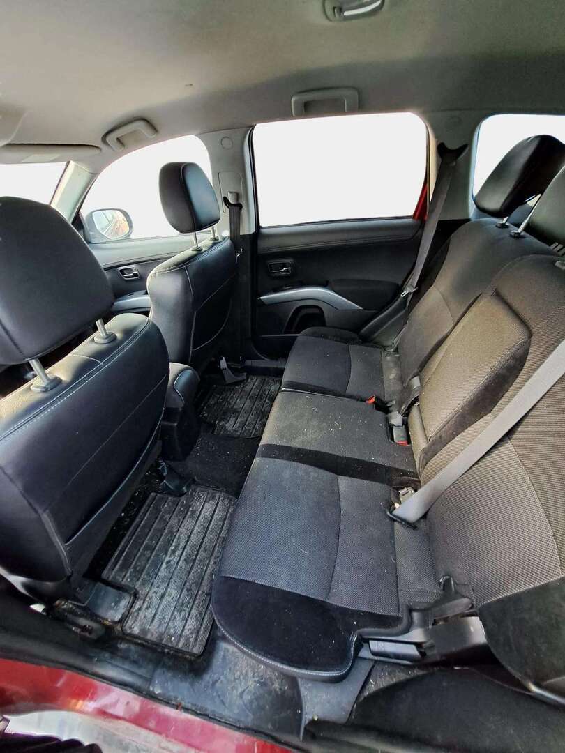 MITSUBISHI Outlander 2010