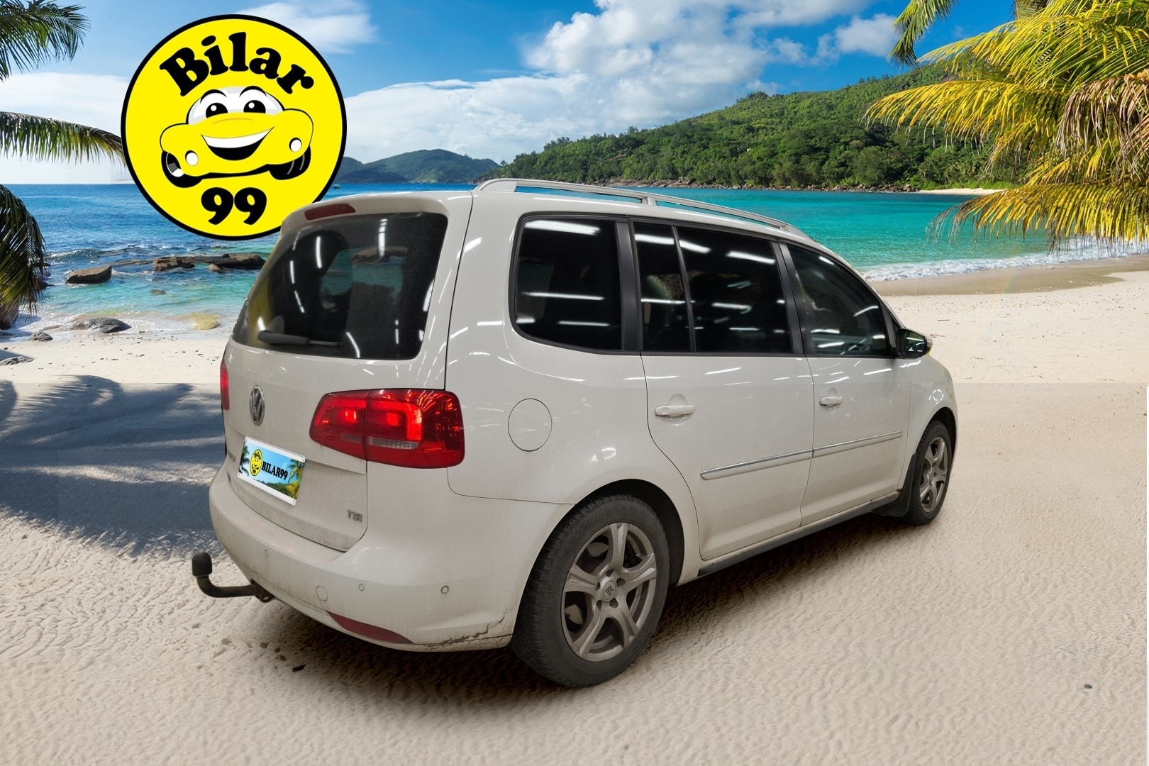 VOLKSWAGEN Touran 2011