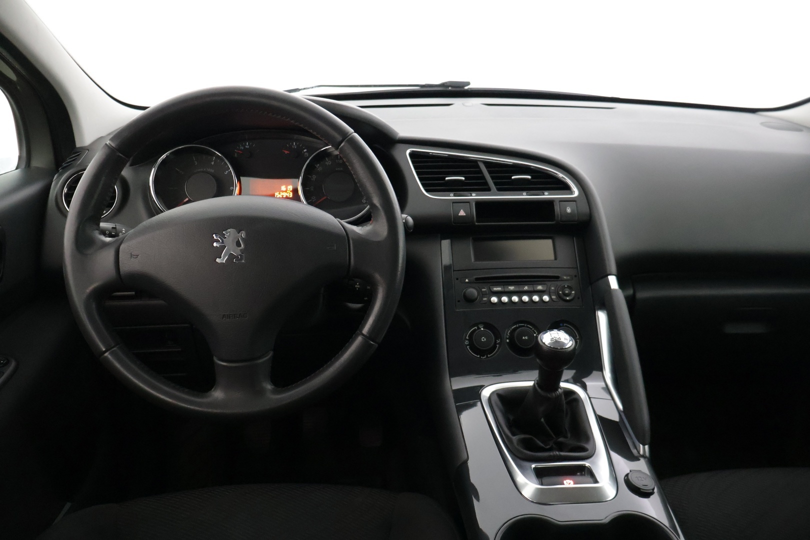 PEUGEOT 3008 2012