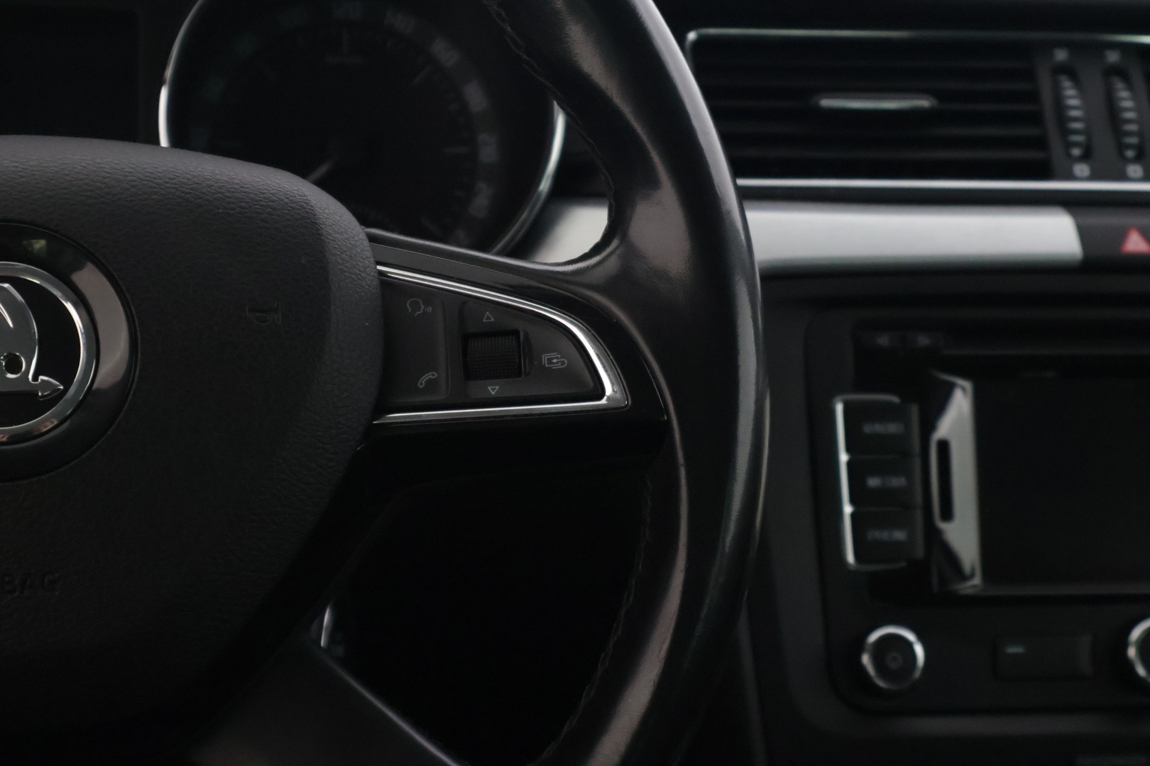 SKODA Superb 2014