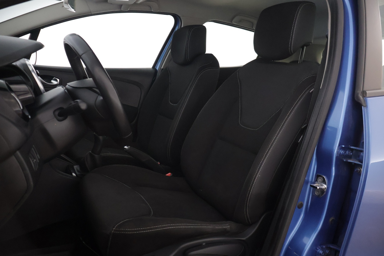 RENAULT Clio 2015