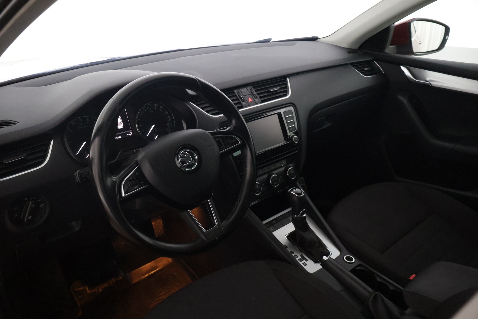 SKODA Octavia 2016